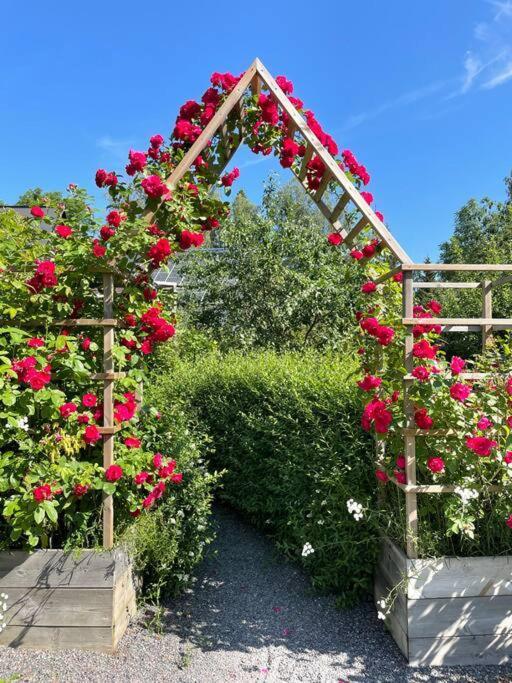 Laengtan Marielund Villa Uppsala Exteriör bild
